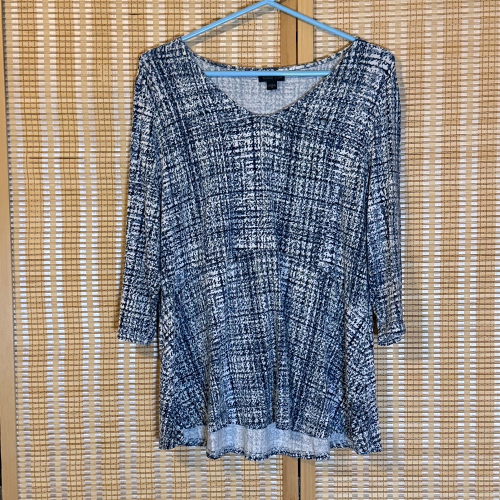 J. Jill Wearever Blue White Abstract Grid V-Neck Tunic Top 3/4 Sleeve Medium